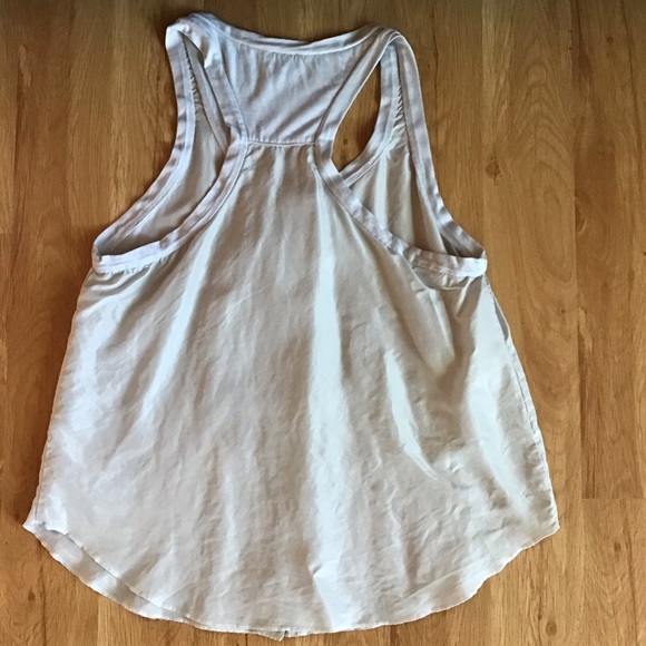 Aritzia Wilfred Silk, Button Down Tank - Picture 2 of 6